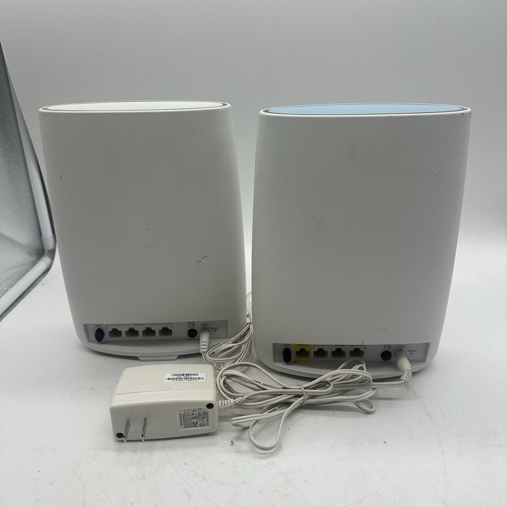 Netgear Orbi Mesh Tri-band AC3000 Router RBR50 Router with RBS50 Satellite - Picture 4 of 6
